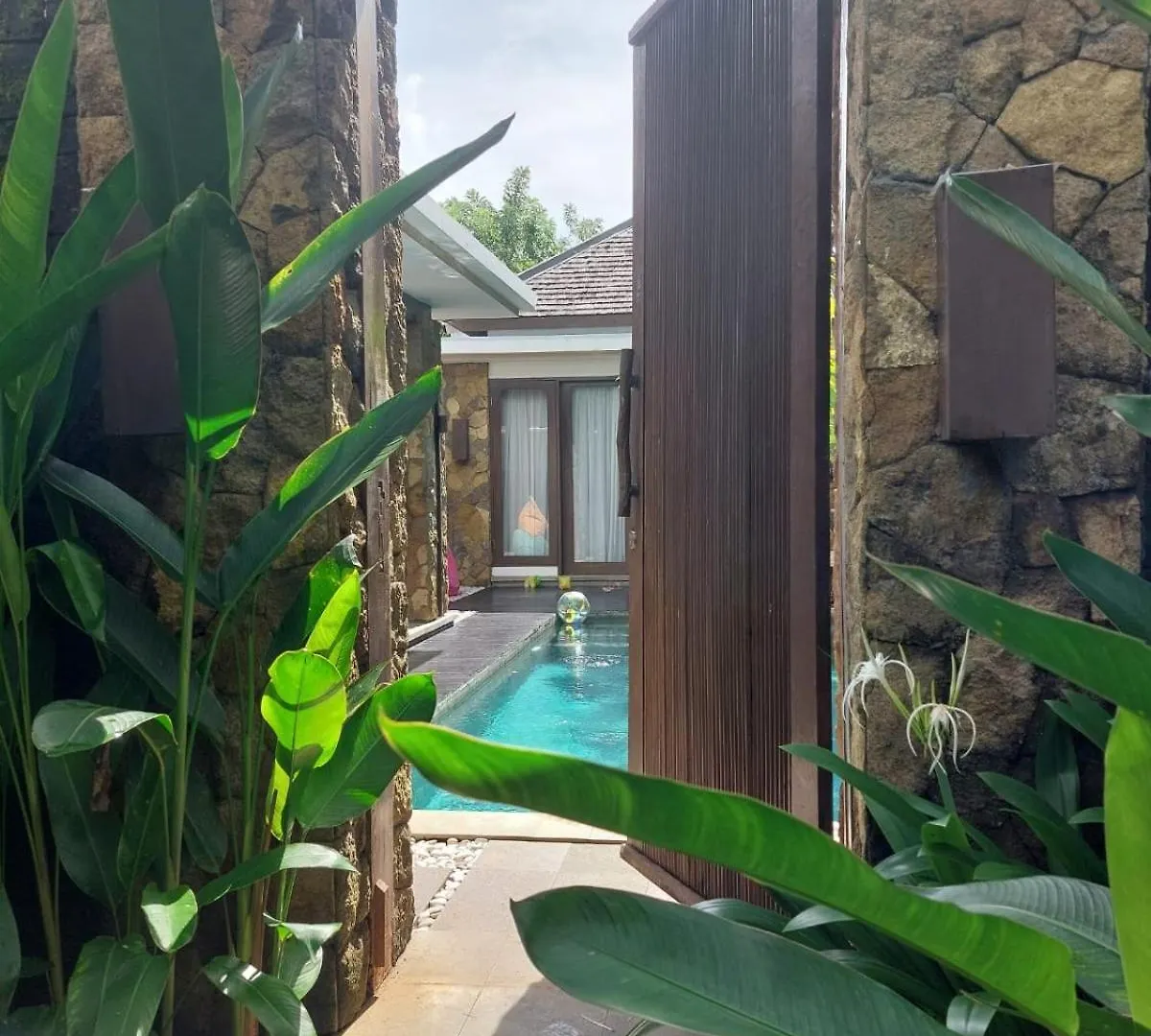 Villa Samatha Nusa Dua