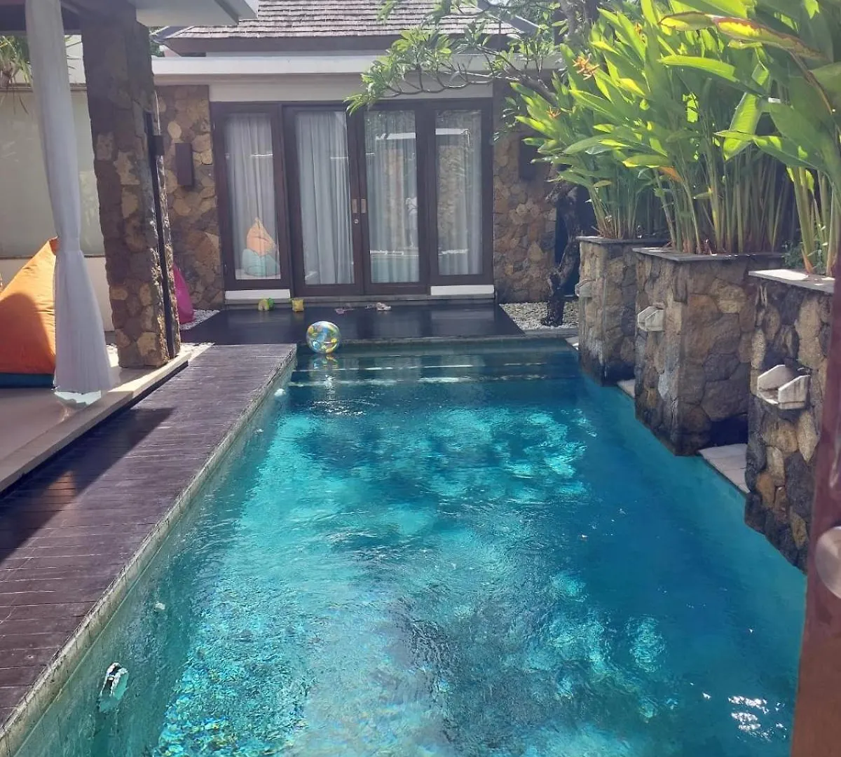 Villa Samatha Nusa Dua
